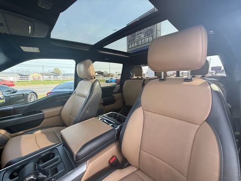 Used 2021 Ford F150 Lariat image 17