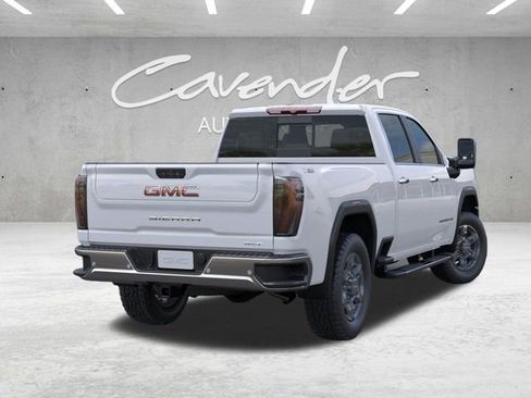 New 2026 GMC Sierra 2500 SLT image 4