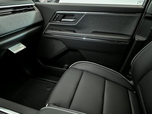 New 2026 GMC Sierra EV Elevation image 16