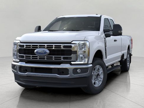 New 2026 Ford F250 XLT w/ Snow Plow/Camper Package AWD/4WD image 2