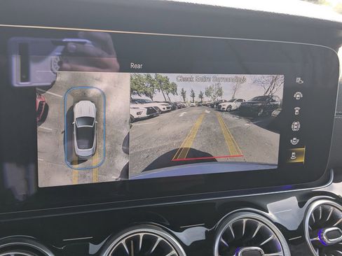 Used 2023 Mercedes-Benz E 450 Cabriolet image 8