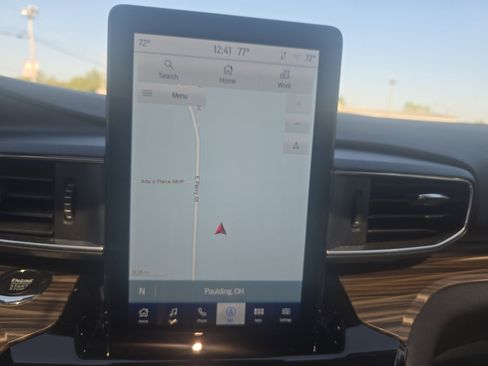 Used 2023 Ford Explorer Limited w/ Limited Technology Package image 30