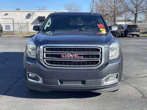 Used 2019 GMC Yukon XL SLT w/ HD Trailering Package image 2