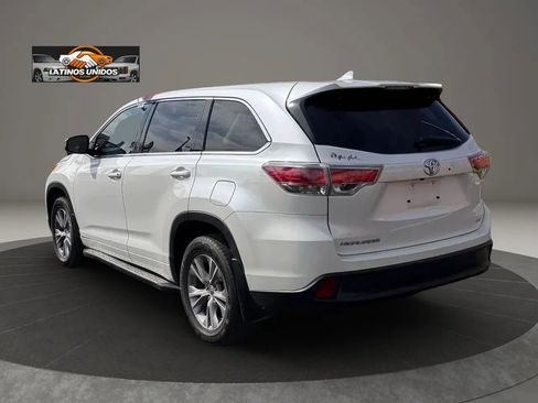Used 2015 Toyota Highlander Plus image 4