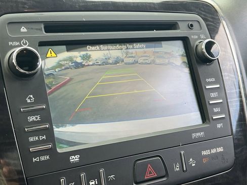 Used 2015 Buick Enclave Premium image 30