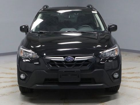 Used 2023 Subaru Crosstrek 2.0i Premium image 6
