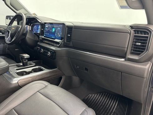 Used 2023 Chevrolet Silverado 1500 LTZ image 32