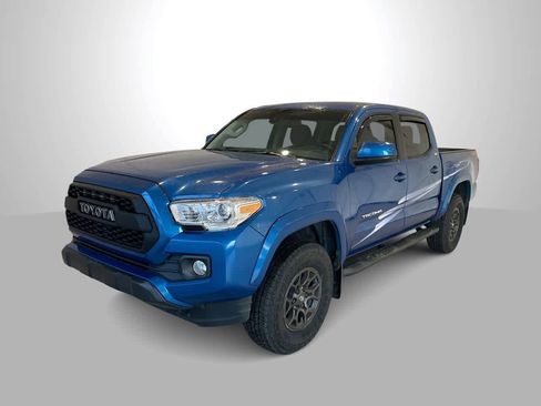 Used 2018 Toyota Tacoma SR5 image 1