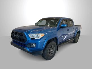 Used 2018 Toyota Tacoma SR5 video 1
