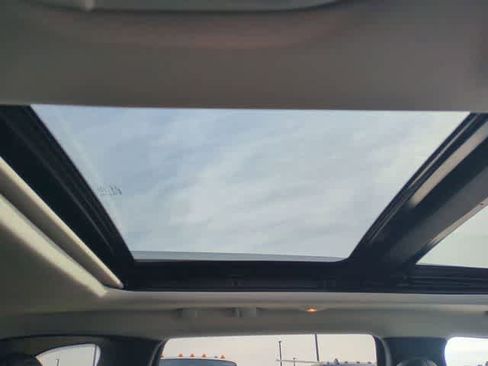 Used 2021 Jeep Cherokee Limited w/ Trailer Tow Group image 22