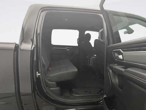 Used 2023 RAM 1500 Big Horn AWD/4WD image 17