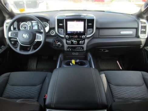 Used 2025 RAM 1500 Big Horn image 13