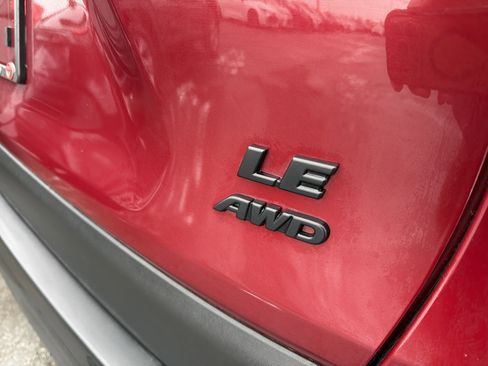 Used 2023 Toyota RAV4 LE image 8