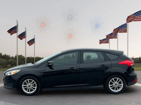 Used 2016 Ford Focus SE image 4