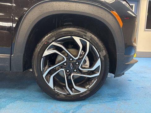 New 2026 Chevrolet TrailBlazer RS w/ Convenience Package image 3