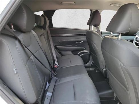 Used 2024 Hyundai Tucson SEL FWD image 13
