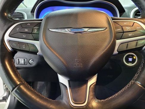 Used 2015 Chrysler 300 Touring w/ Limited Group image 37