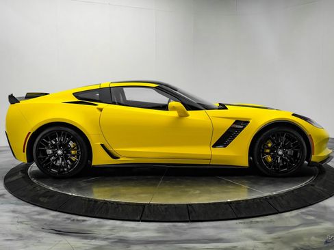 Used 2018 Chevrolet Corvette Z06 image 32