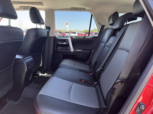 Used 2023 Toyota 4Runner SR5 Premium w/ Moonroof Package image 28