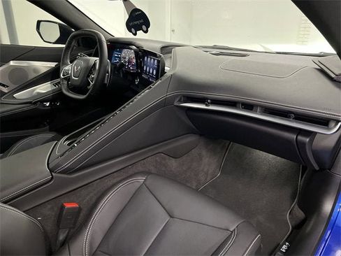 Used 2022 Chevrolet Corvette Stingray Preferred Cpe w/ 2LT image 26