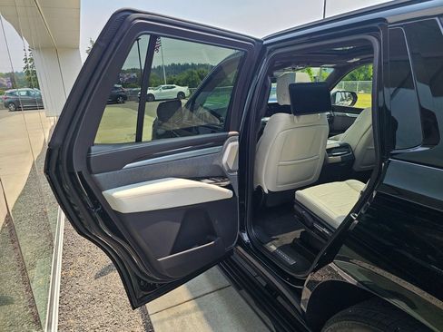 Certified 2026 Cadillac Escalade V w/ LPO, Floor Liner Package AWD/4WD image 16