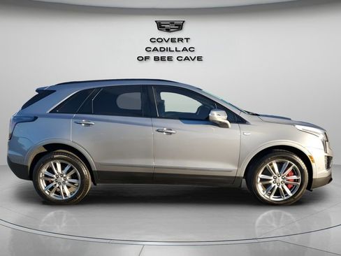 Certified 2025 Cadillac XT5 Sportv w/ Technology Package image 11