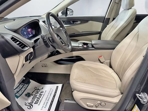 Used 2020 Lincoln Nautilus Reserve w/ Equipment Group 201A image 15