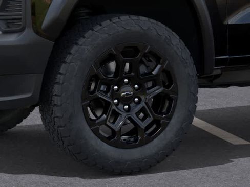 New 2026 Chevrolet Colorado Trail Boss AWD/4WD image 9