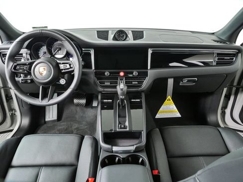 New 2026 Porsche Macan Turbo AWD/4WD image 20