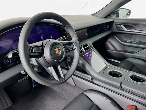 New 2025 Porsche Taycan image 4