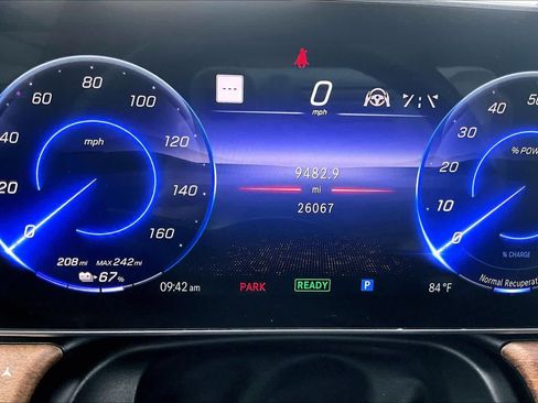 Used 2023 Mercedes-Benz EQE 350+ 4MATIC SUV w/ Pinnacle Trim Package image 26
