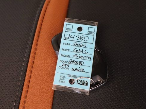 Used 2021 GMC Sierra 2500 AT4 image 61