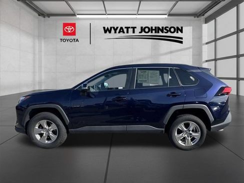 Used 2023 Toyota RAV4 XLE w/ Convenience Package FWD image 2