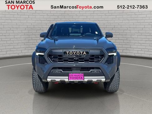 Used 2026 Toyota Tacoma Trailhunter image 2