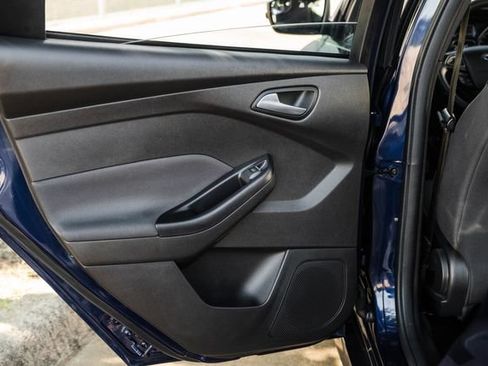 Used 2016 Ford Focus ST FWD image 68