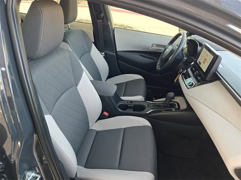 Used 2026 Toyota Corolla LE image 27