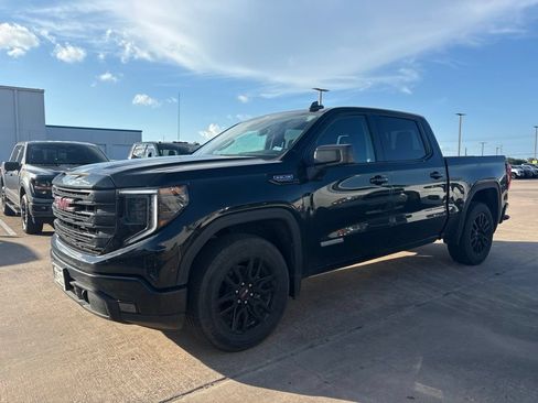 Used 2024 GMC Sierra 1500 Elevation w/ Preferred Package RWD image 4