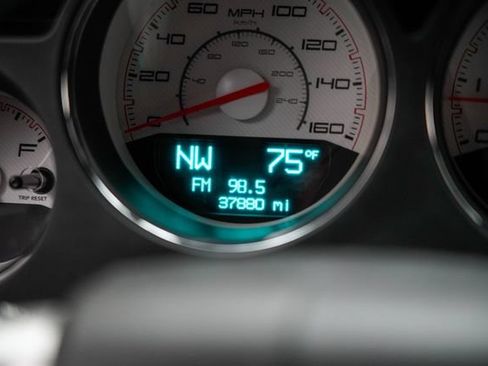 Used 2013 Dodge Challenger R/T Plus RWD image 31