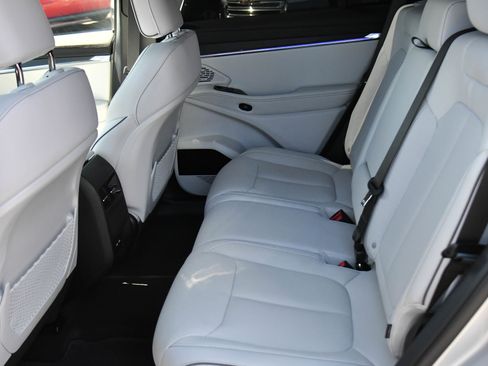 Used 2025 Jeep Wagoneer S Limited AWD/4WD image 52