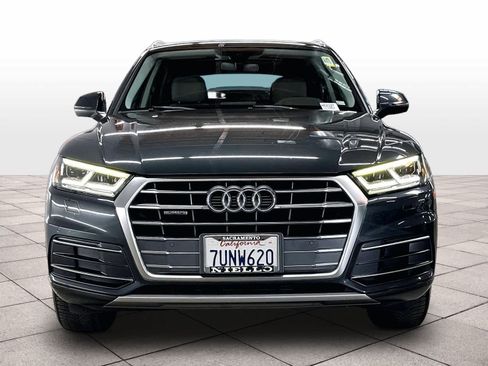 Used 2018 Audi Q5 2.0T Premium Plus w/ Premium Plus Package AWD/4WD image 3