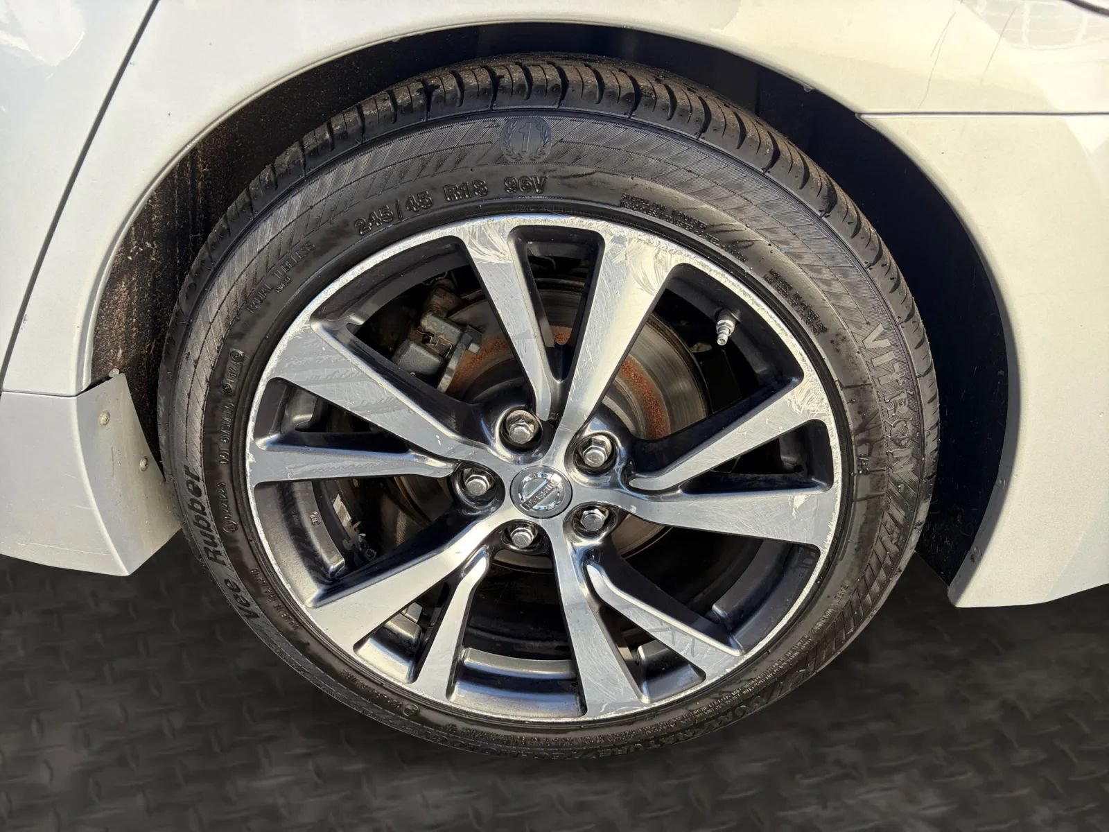 Used 2017 Nissan Maxima 3.5 SL FWD image 42