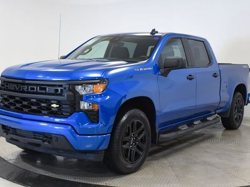 Used 2024 Chevrolet Silverado 1500 Custom AWD/4WD image 9