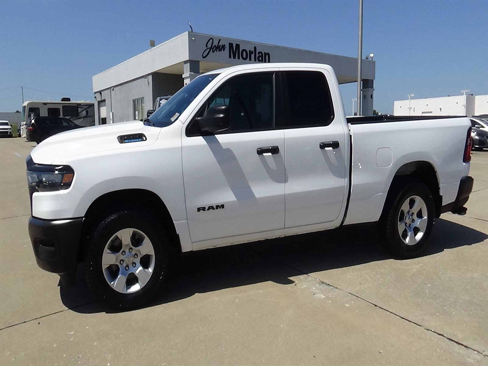 Certified 2025 RAM 1500 Tradesman AWD/4WD image 3