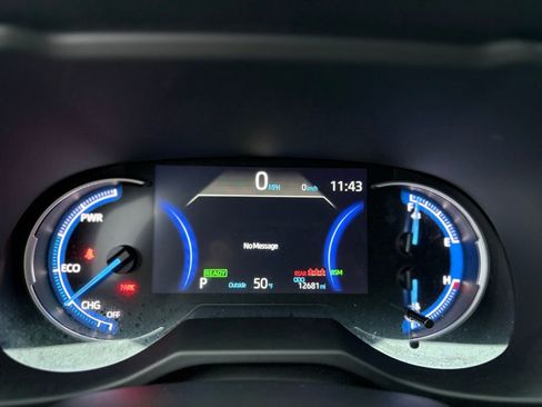 Used 2024 Toyota RAV4 LE image 27