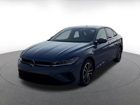 Used 2025 Volkswagen Jetta Sport FWD image 7