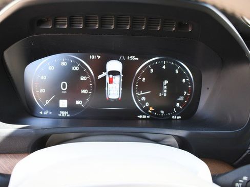 Used 2016 Volvo XC90 T6 Inscription w/ Vision Package image 33