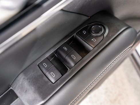 Used 2025 GMC Terrain Elevation AWD/4WD image 14