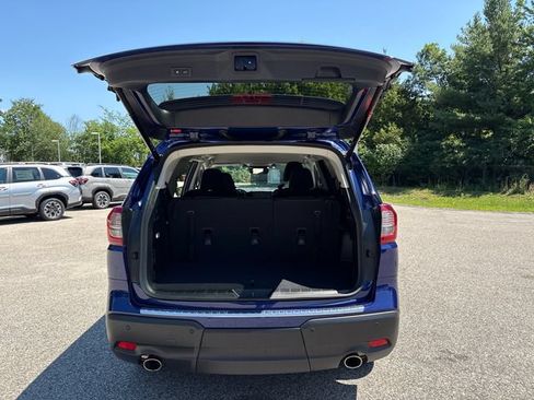 Used 2026 Subaru Ascent Premium AWD/4WD image 14