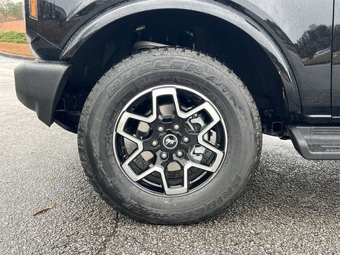 New 2025 Ford Bronco Outer Banks image 29