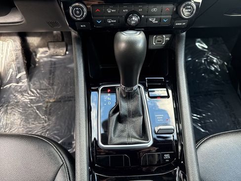 Certified 2024 Jeep Compass Limited image 14